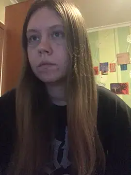 Snapshot of LunaVirelle chatting on 23, 3, 2026 LunaVirelle online show from 23, 3, 2026