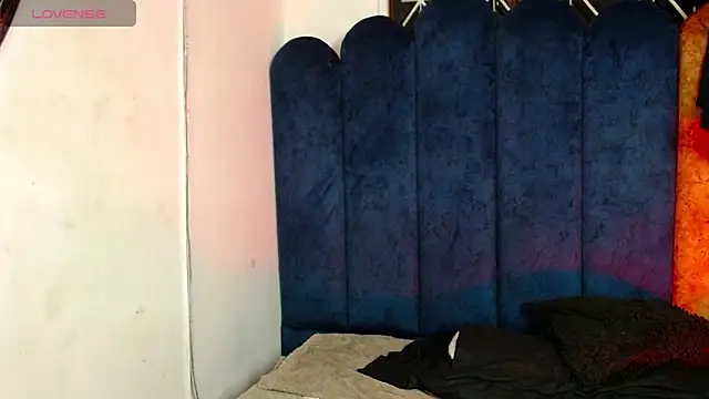 antonella rosecs online show from 5, 3, 2026