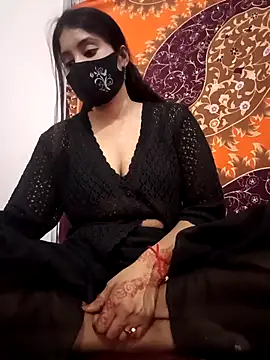 Snapshot of Hot_Angle chatting on 1, 4, 2026 Hot Angle online show from 1, 4, 2026