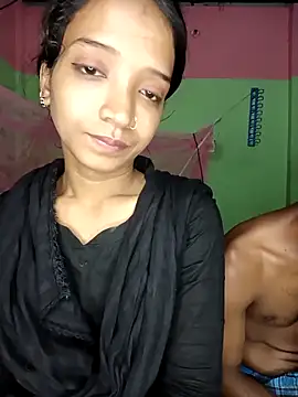 Snapshot of CoupleShow_432 chatting on 3, 4, 2026 CoupleShow 432 online show from 3, 4, 2026