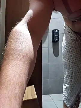 ozone1992 online show from 13, 4, 2026