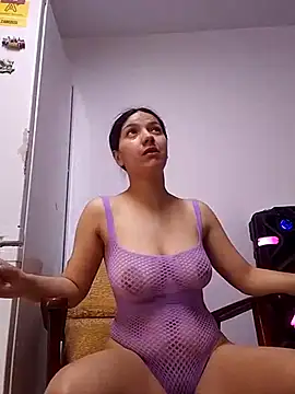 Snapshot of Lusandra1837lusi chatting on 3, 4, 2026 Lusandra1837lusi online show from 3, 4, 2026