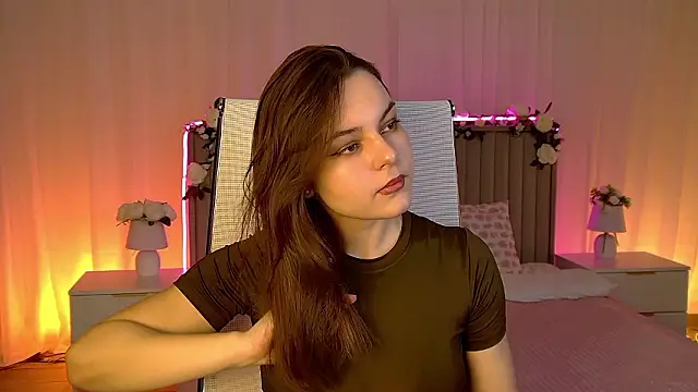 Snapshot of FrancescaCavaliere chatting on 22, 3, 2026 FrancescaCavaliere online show from 22, 3, 2026