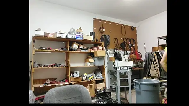 Snapshot of VendedLunching chatting on 5, 4, 2026 VendedLunching online show from 5, 4, 2026