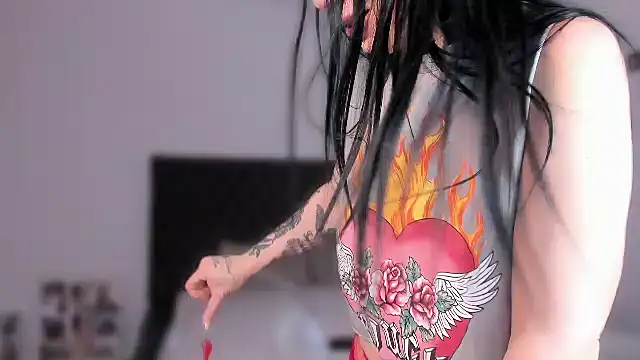 Snapshot of issabellaa04 chatting on 4, 4, 2026 issabellaa04 online show from 4, 4, 2026