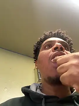 Snapshot of 24denio chatting on 11, 3, 2026 24denio online show from 11, 3, 2026