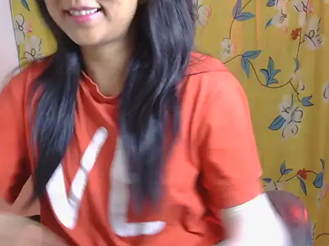 Snapshot of Cristina_love69 chatting on 4, 4, 2026 Cristina love69 online show from 4, 4, 2026