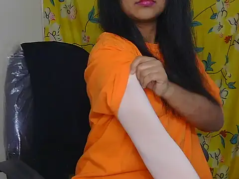 Snapshot of Cristina_love69 chatting on 6, 4, 2026 Cristina love69 online show from 6, 4, 2026