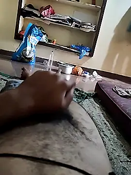 Snapshot of nivasnivi798 chatting on 15, 4, 2026 nivasnivi798 online show from 15, 4, 2026