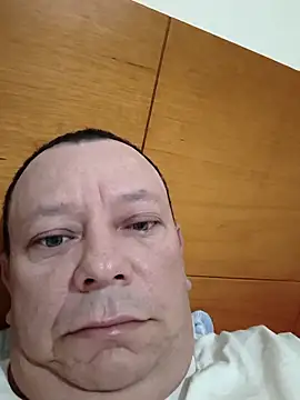 Tubebeermoso online show from 30, 3, 2026