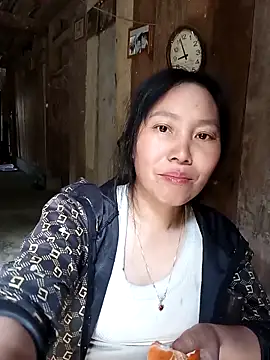 Snapshot of vesla-2k chatting on 18, 3, 2026 vesla-2k online show from 18, 3, 2026