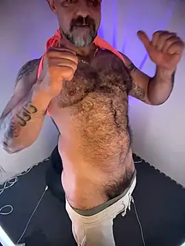 wolfbucker online show from 11, 3, 2026