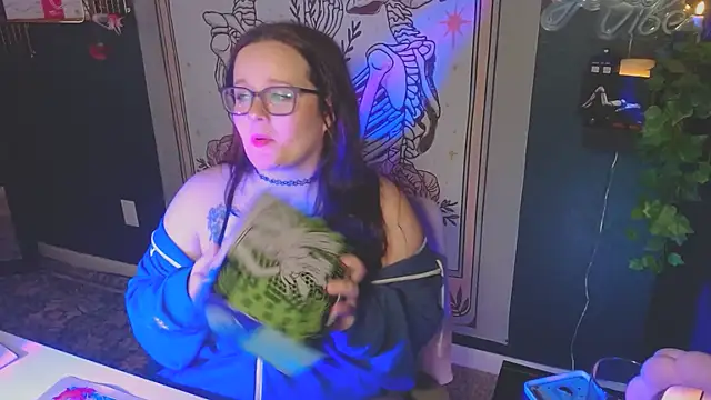 Snapshot of HazeyViolet333 chatting on 27, 3, 2026 HazeyViolet333 online show from 27, 3, 2026