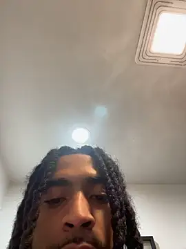 Snapshot of Mellyj053 chatting on 11, 4, 2026 Mellyj053 online show from 11, 4, 2026