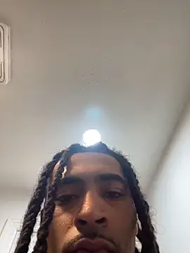 Snapshot of Mellyj053 chatting on 14, 4, 2026 Mellyj053 online show from 14, 4, 2026