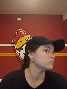 AdharaCusan online show from 4, 4, 2026