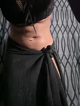 Sassyreyaaa online show from 4, 4, 2026