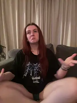 Snapshot of PoppySlut6999 chatting on 20, 2, 2026 PoppySlut6999 online show from 20, 2, 2026