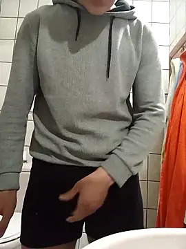 Snapshot of Etlipro-53 chatting on 12, 3, 2026 Etlipro-53 online show from 12, 3, 2026