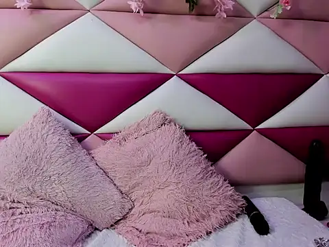 Luna Staar69 online show from 13, 2, 2026