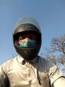 sanem4697 online show from 25, 3, 2026