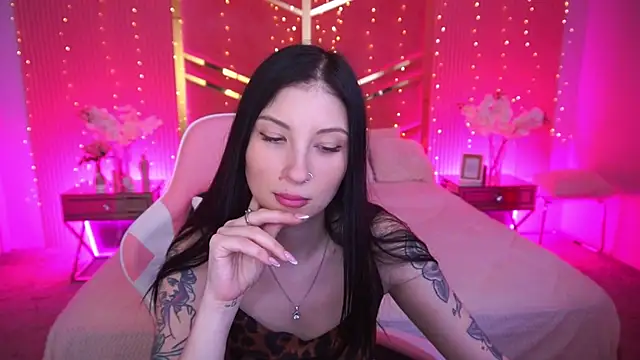 Snapshot of LunaaMay chatting on 26, 3, 2026 LunaaMay online show from 26, 3, 2026