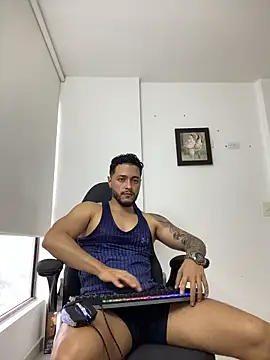 MattiaDupont online show from 10, 3, 2026