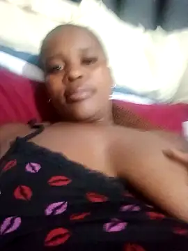 MrsTrina online show from 14, 4, 2026