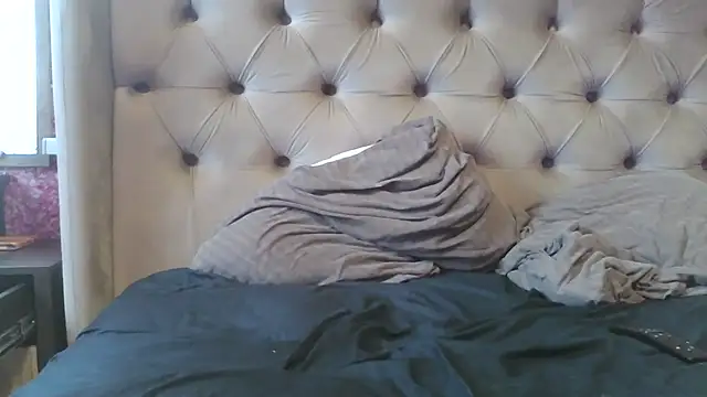 Snapshot of Shailadiess chatting on 26, 3, 2026 Shailadiess online show from 26, 3, 2026