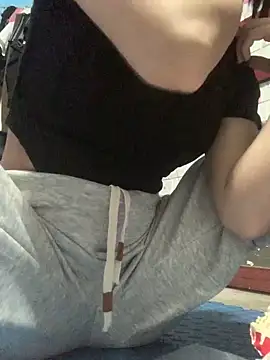 Snapshot of baeas-lan chatting on 31, 3, 2026 baeas-lan online show from 31, 3, 2026