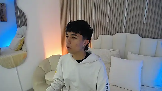 Snapshot of Aiden_Rivers_ chatting on 9, 3, 2026 Aiden Rivers online show from 9, 3, 2026