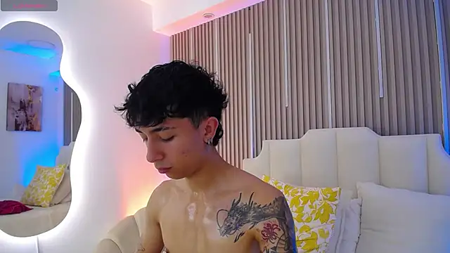 Snapshot of Aiden_Rivers_ chatting on 11, 3, 2026 Aiden Rivers online show from 11, 3, 2026