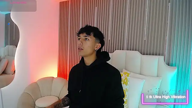 Snapshot of Aiden_Rivers_ chatting on 19, 3, 2026 Aiden Rivers online show from 19, 3, 2026