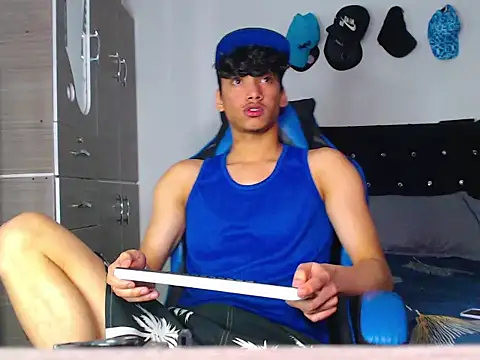 Snapshot of Lyam_Russo chatting on 5, 3, 2026 Lyam Russo online show from 5, 3, 2026