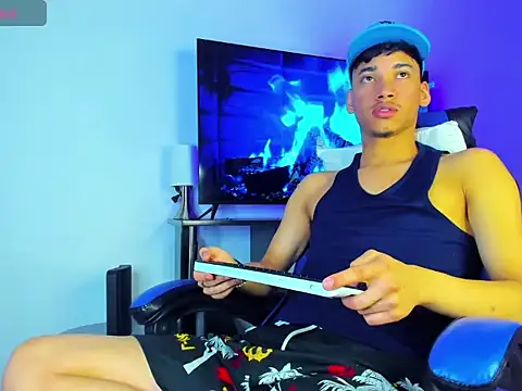 Snapshot of Lyam_Russo chatting on 27, 3, 2026 Lyam Russo online show from 27, 3, 2026