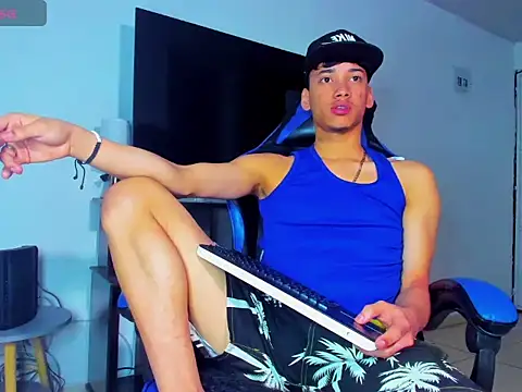 Snapshot of Lyam_Russo chatting on 9, 4, 2026 Lyam Russo online show from 9, 4, 2026