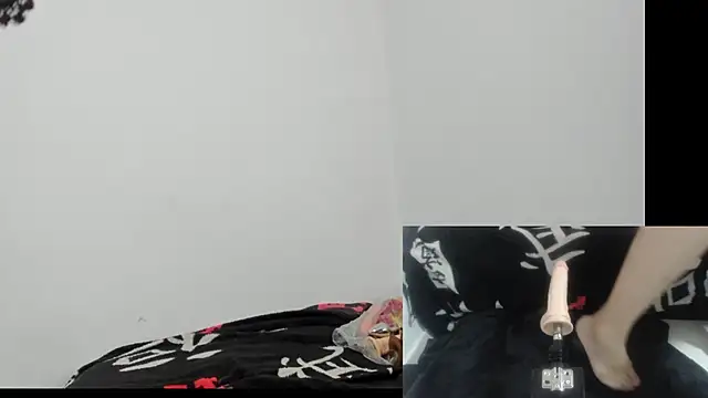 Snapshot of KaterinaRossi chatting on 14, 4, 2026 KaterinaRossi online show from 14, 4, 2026