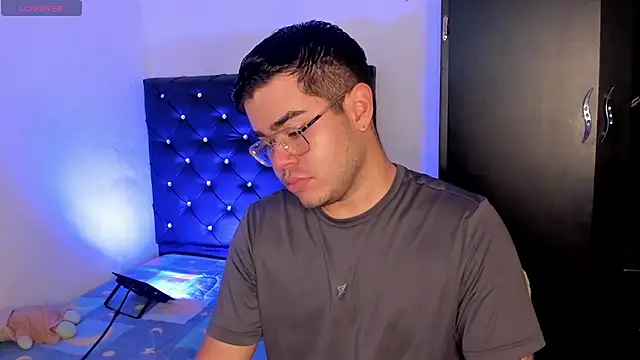 Snapshot of Joseph_connor5 chatting on 9, 4, 2026 Joseph connor5 online show from 9, 4, 2026