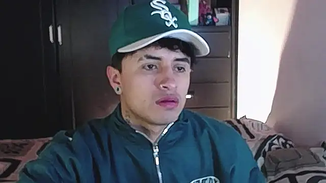 Snapshot of Jhon_Sara chatting on 18, 3, 2026 Jhon Sara online show from 18, 3, 2026