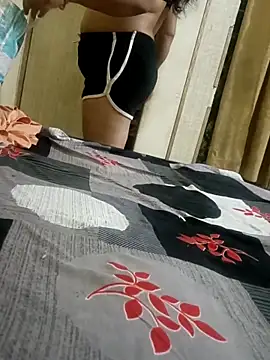 Sexy riya001 online show from 15, 4, 2026