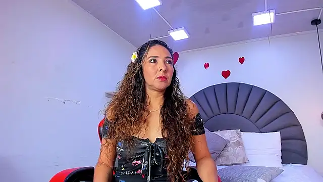 Snapshot of Bianca_Fords chatting on 13, 3, 2026 Bianca Fords online show from 13, 3, 2026