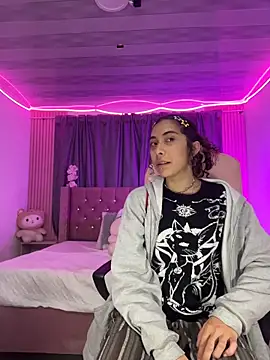 Snapshot of Kiara_lovely chatting on 5, 3, 2026 Kiara lovely online show from 5, 3, 2026