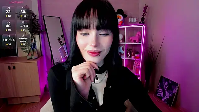 demetra   online show from 8, 4, 2026