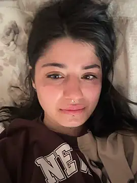 Snapshot of maryzoe05 chatting on 29, 3, 2026 maryzoe05 online show from 29, 3, 2026