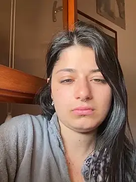 Snapshot of maryzoe05 chatting on 3, 4, 2026 maryzoe05 online show from 3, 4, 2026