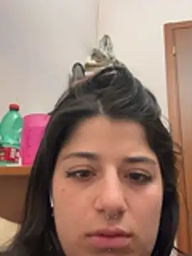 Snapshot of maryzoe05 chatting on 15, 4, 2026 maryzoe05 online show from 15, 4, 2026