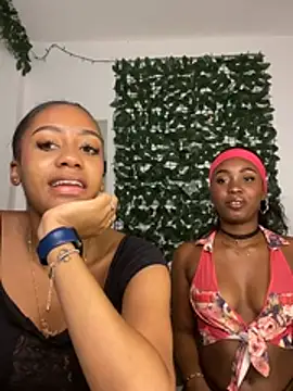 Snapshot of Jazmin_chell chatting on 2, 4, 2026 Jazmin chell online show from 2, 4, 2026