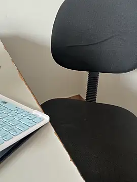 Snapshot of sra_super_tesao chatting on 6, 4, 2026 sra super tesao online show from 6, 4, 2026