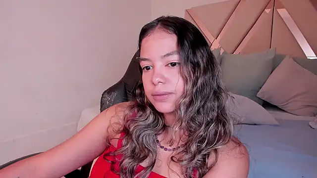 dulce lyraa1 online show from 28, 3, 2026