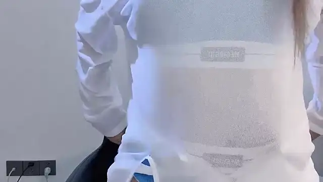 Snapshot of Baixi-01 chatting on 6, 3, 2026 Baixi-01 online show from 6, 3, 2026